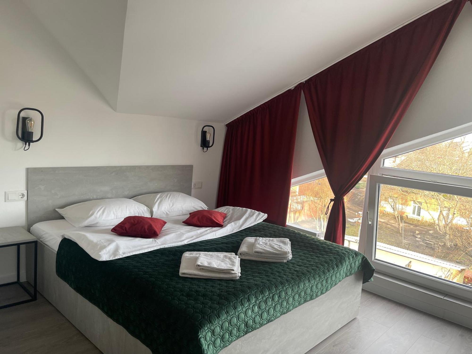 Hotel Femina Ζιτόμιρ Εξωτερικό φωτογραφία