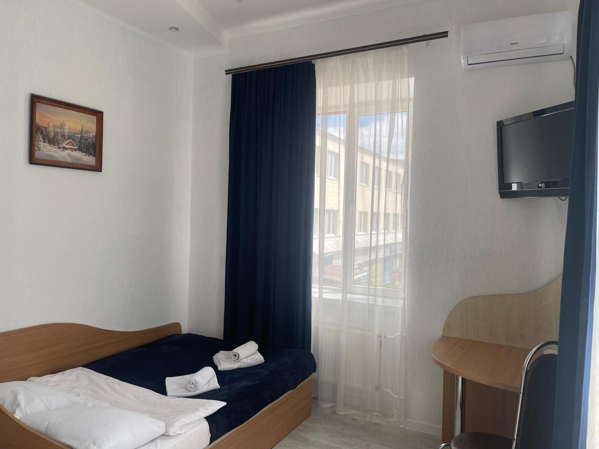 Hotel Femina Ζιτόμιρ Εξωτερικό φωτογραφία